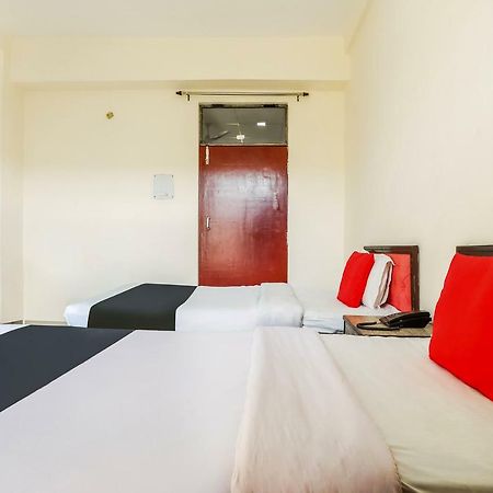 Capital O 60233 Brij Ki Rasoi Deluxe Hotel Lucknow Esterno foto